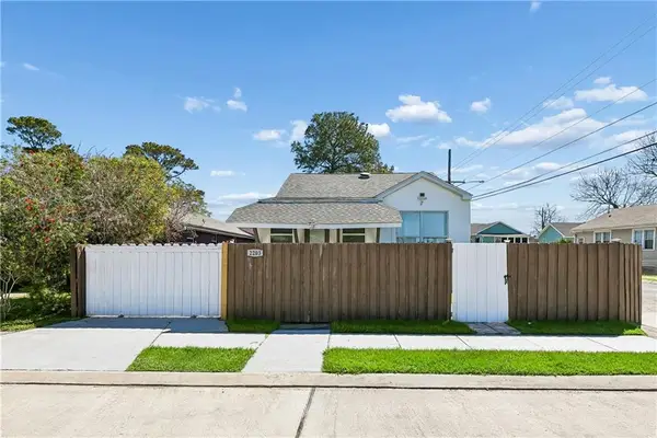 2203 Desire Street, New Orleans, LA 70117