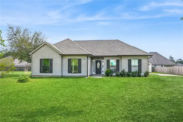 16500 Mp Planche Road, Covington, LA 70435