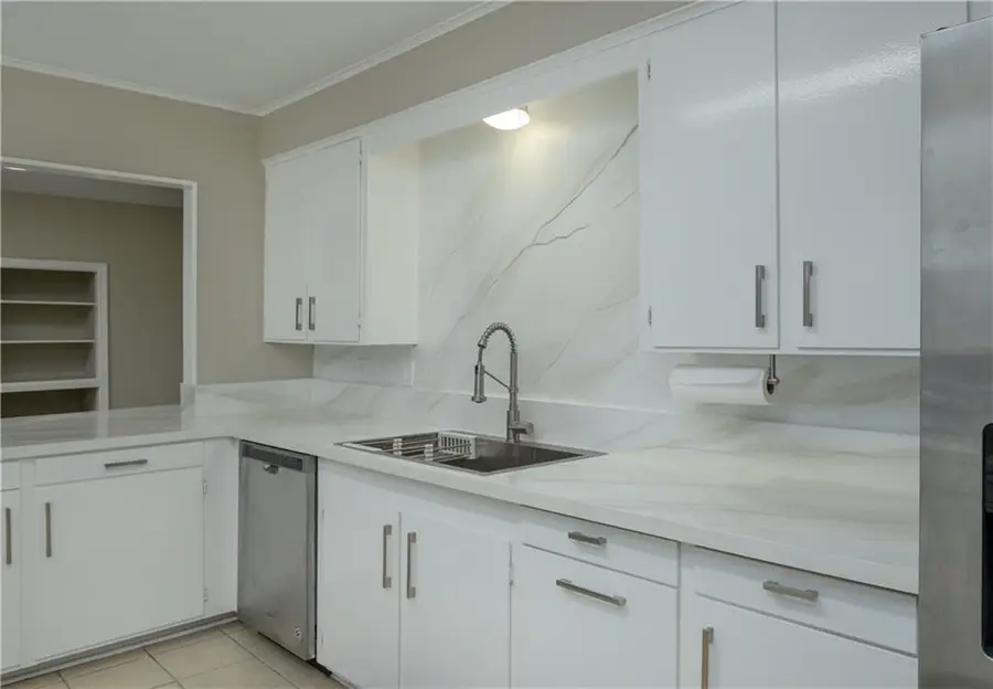 3450 Prescott Road, Alexandria, LA 71301 - #3