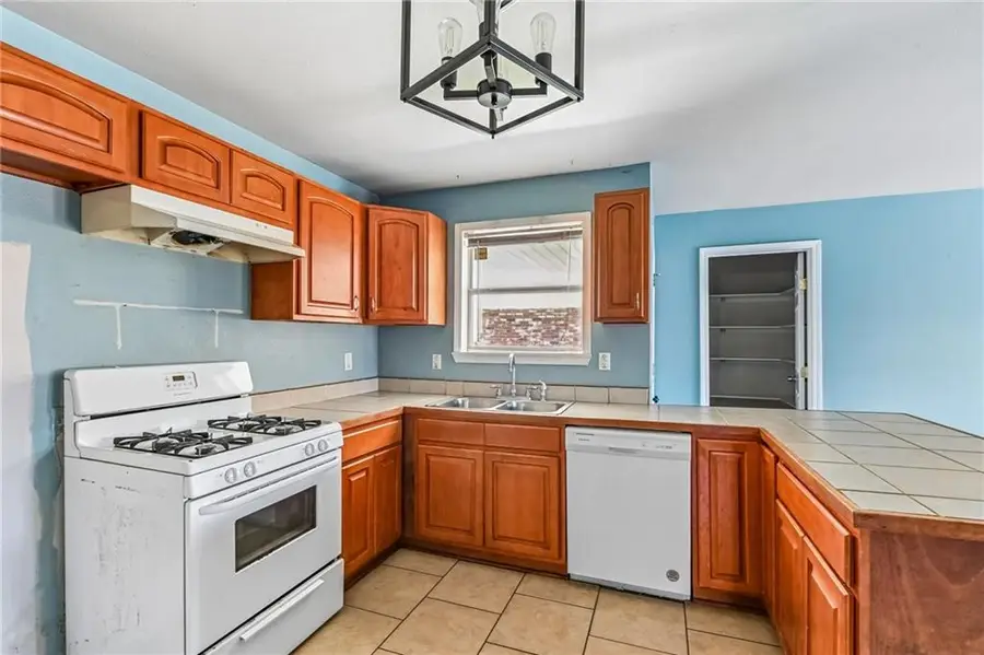 2428 Charles Drive, Chalmette, LA 70043 - #3