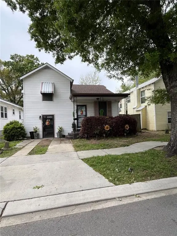 3644 Fairmont Drive, New Orleans, LA 70122