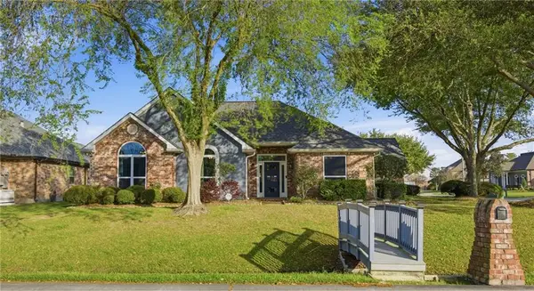 615 Willowridge Drive, Luling, LA 70070