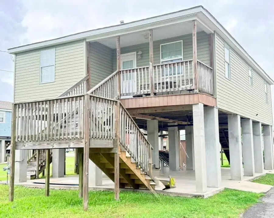 3105 Privateer Boulevard, Barataria, LA 70036 - #2