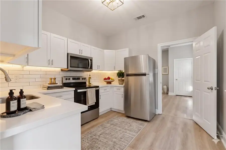 616-618 S Hennessey Street, New Orleans, LA 70119 - #3