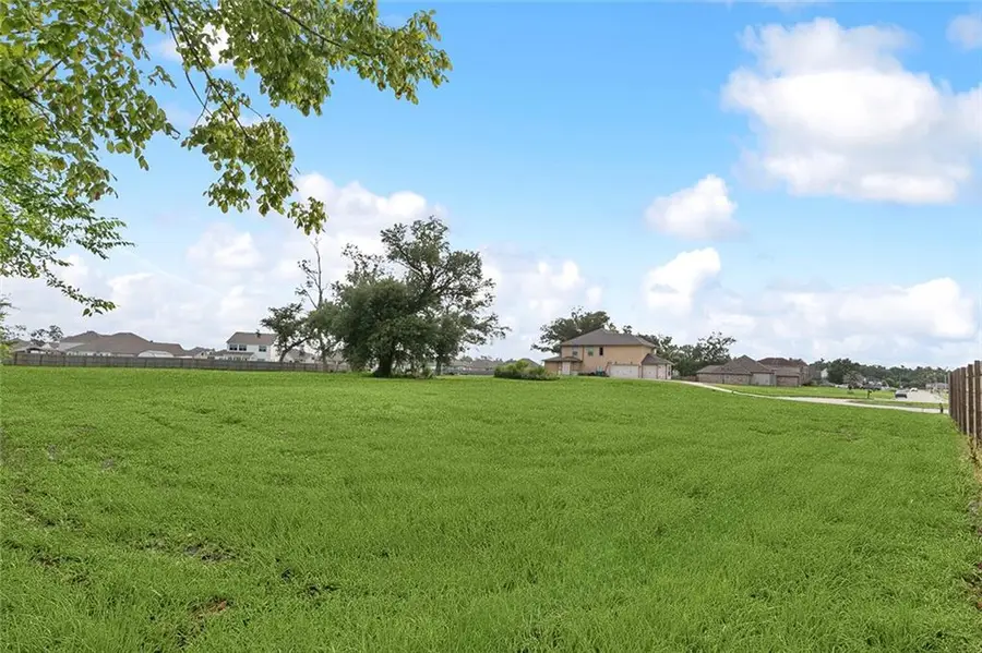 19 E Kori Lane, Westwego, LA 70094 - #3