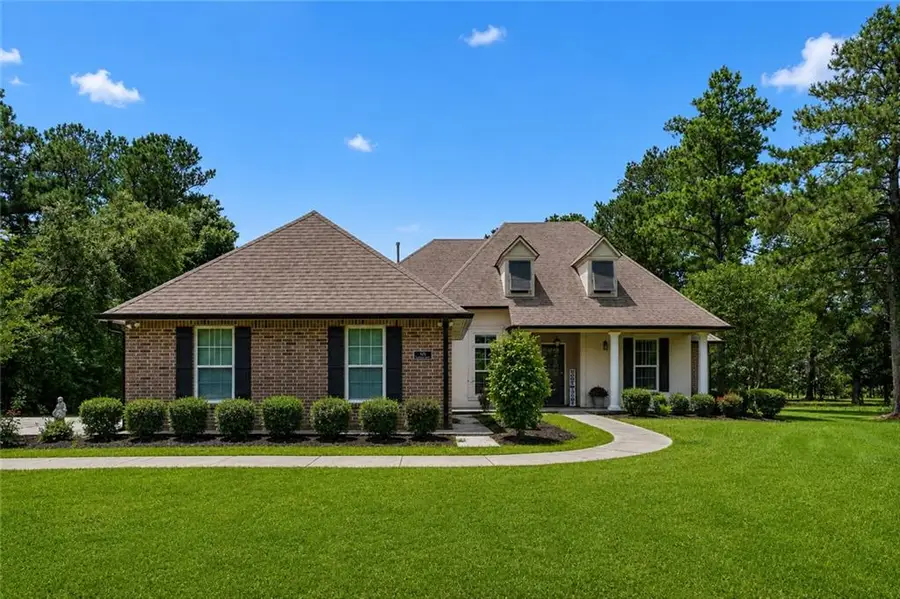 426 Long Lake Drive, Covington, LA 70435 - #3