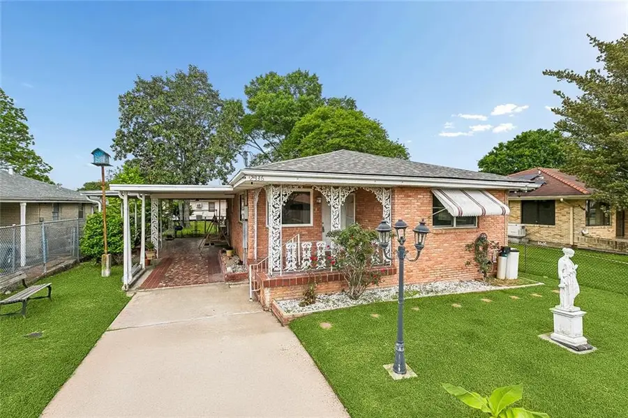 2336 Plaza Drive, Chalmette, LA 70043 - #2