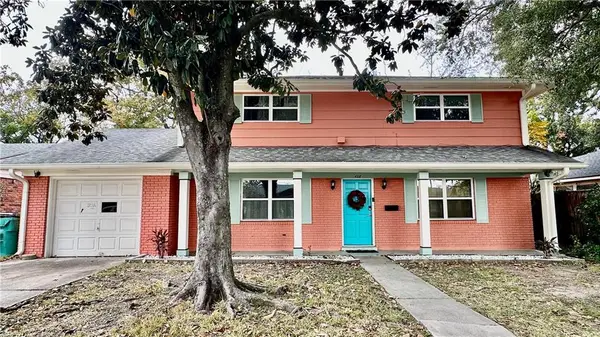 628 Fairlawn Drive, Gretna, LA 70056