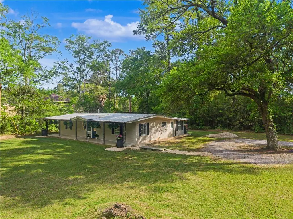 26084 Pichon Road, Lacombe, LA 70445 - #1