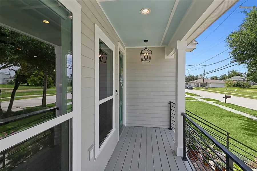 1811 Center Street, Arabi, LA 70032 - #2