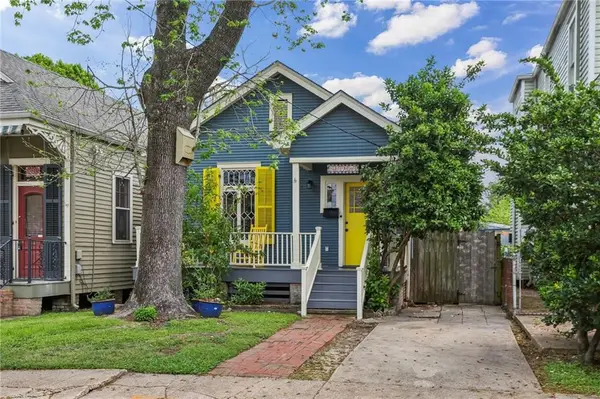 1019 Bellecastle Street, New Orleans, LA 70115