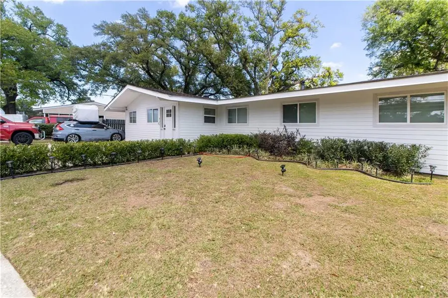 821 Wiegand Drive, Westwego, LA 70094 - #2