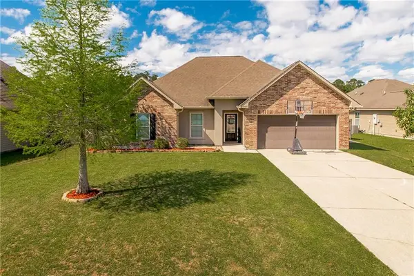 28457 Plum Street, Ponchatoula, LA 70454