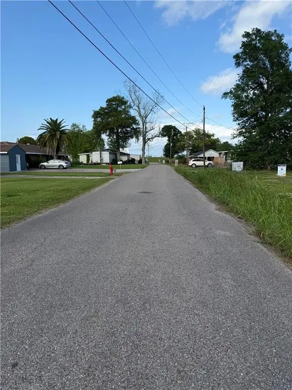 171 Nicholas Street, Hahnville, LA 70057