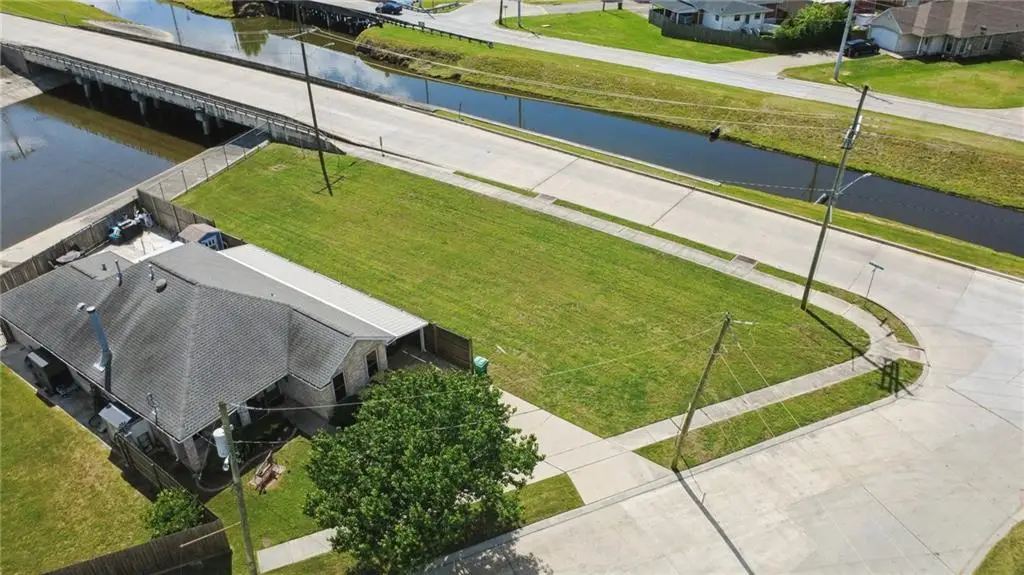 1000 N Lester Avenue, Metairie, LA 70003 - #1