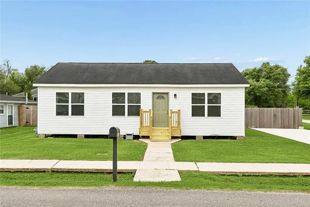 123 Oak Street, Saint Rose, LA 70087 - #1
