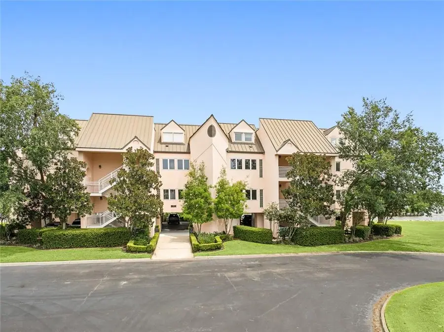 303 Mariners Island Boulevard #303, Mandeville, LA 70448 - #2