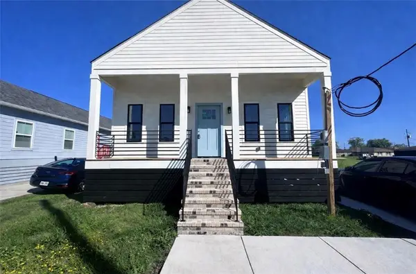 8439 Curran Road, New Orleans, LA 70127