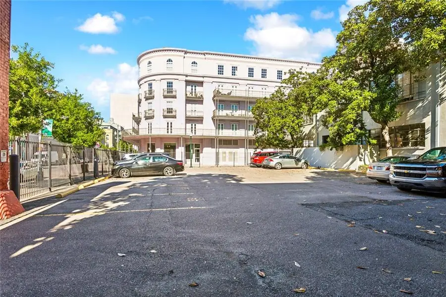 760 Magazine Street #203, New Orleans, LA 70130 - #3