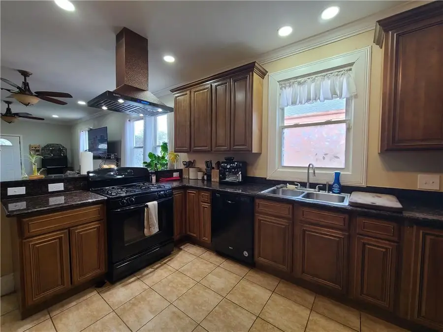 1920 Brutus Street, New Orleans, LA 70122 - #2