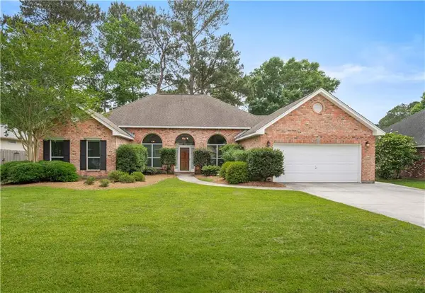 1348 Fairfield Drive, Mandeville, LA 70448