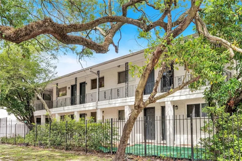 1901 Prytania Street #2, New Orleans, LA 70130 - #1