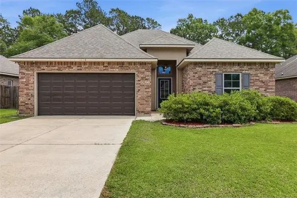116 Meadow Spring Place, Covington, LA 70435