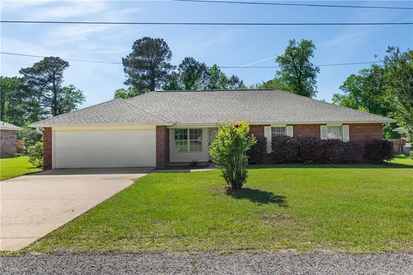 113 West Carroll Drive, Pollock, LA 71467