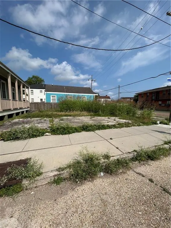 1463 Henriette Delille Street, New Orleans, LA 70116