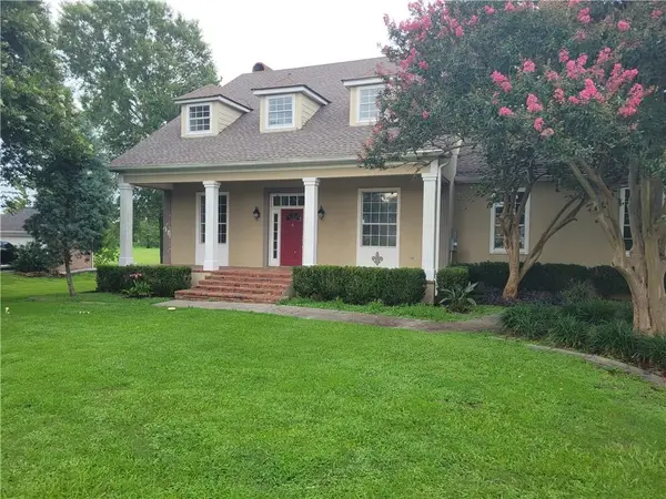 181 Torrey Pines Drive, New Orleans, LA 70128