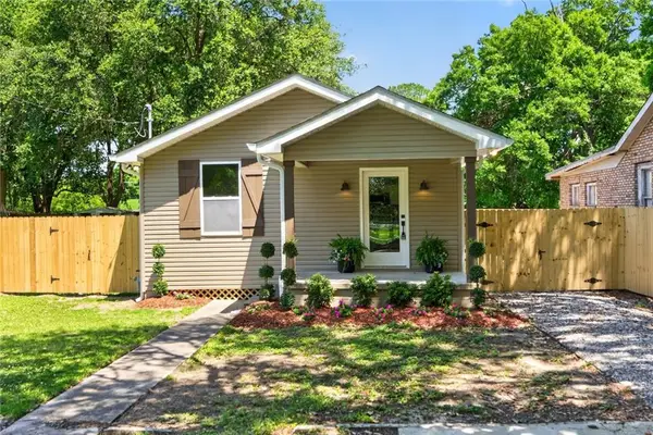 1246 General Collins Avenue, New Orleans, LA 70114