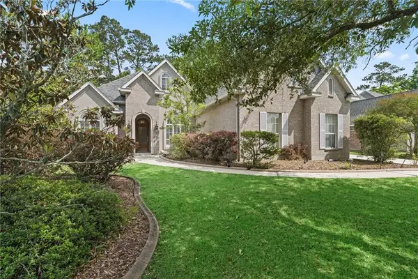 713 Kellywood Court, Covington, LA 70433