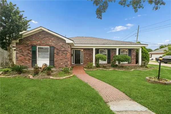 4001 Clifford Drive, Metairie, LA 70002