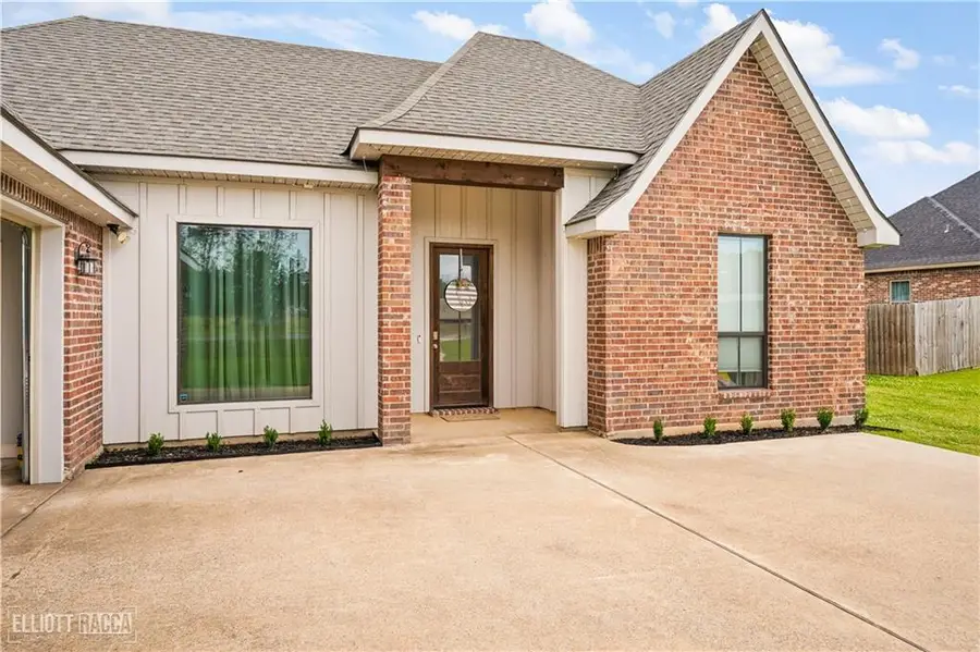 200 Airbase Road, Pollock, LA 71467 - #3