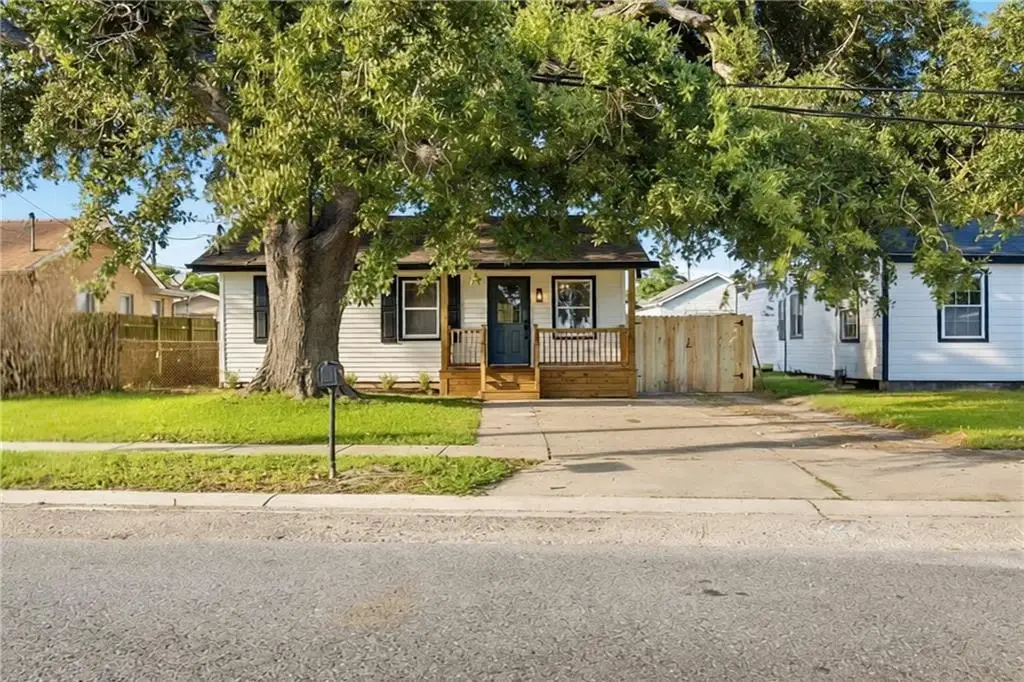 7223 Friscoville Avenue, Arabi, LA 70032 - #1