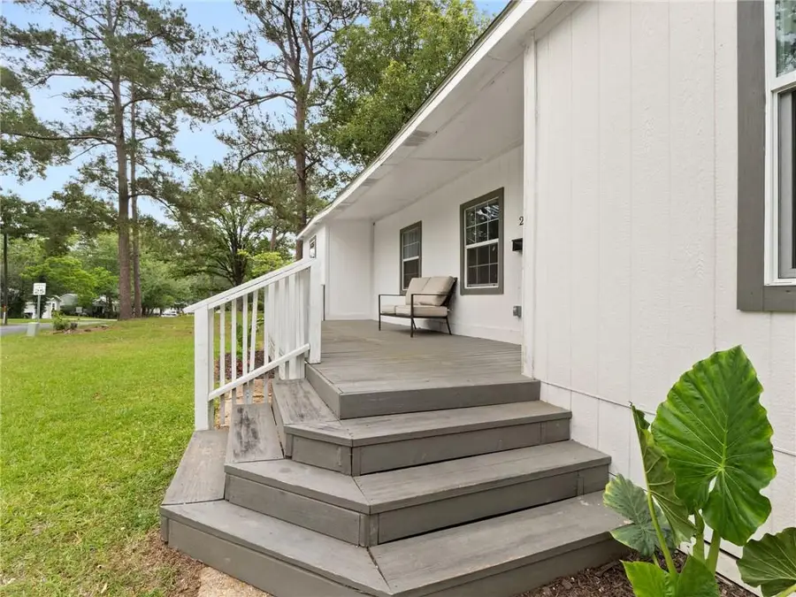 2111 Jean Street, Leesville, LA 71446 - #3