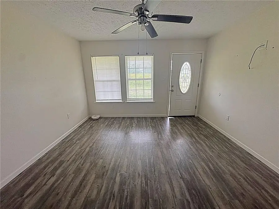 1098 & 1102 Benjamin Drive, Marksville, LA 71351 - #2