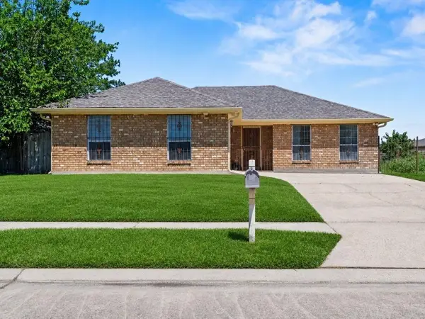 11721 W Barrington Drive, New Orleans, LA 70128