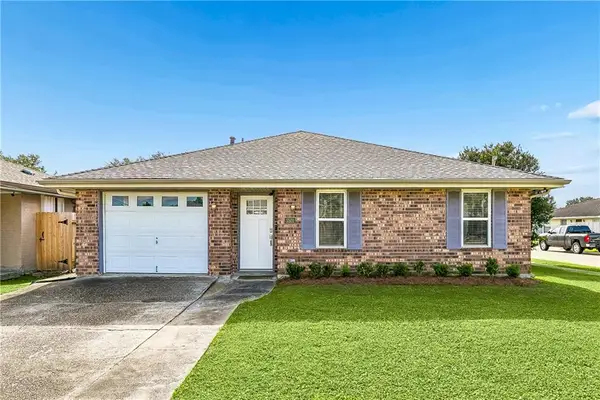 3501 N Woodlawn Avenue, Metairie, LA 70006