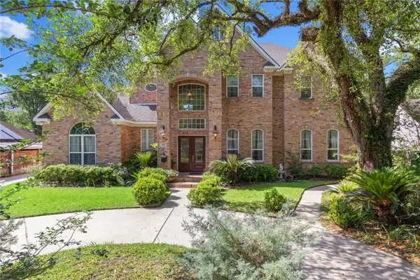 5907 Berkley Drive, New Orleans, LA 70131