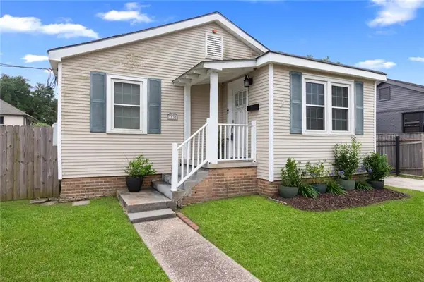 1532 Crescent Drive, New Orleans, LA 70122