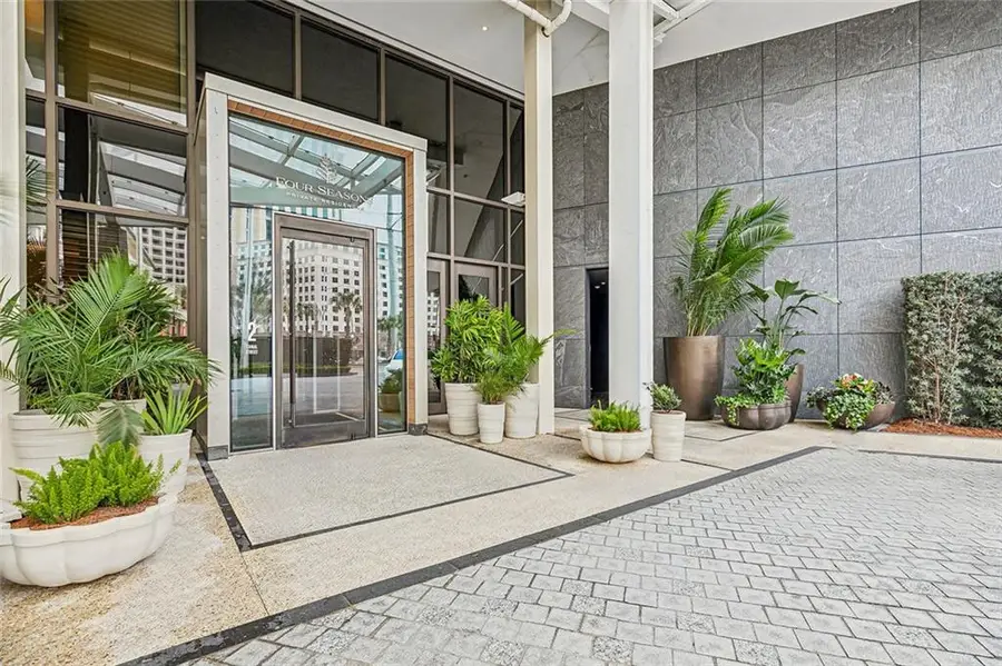 2 Canal Street #2606, New Orleans, LA 70130 - #2