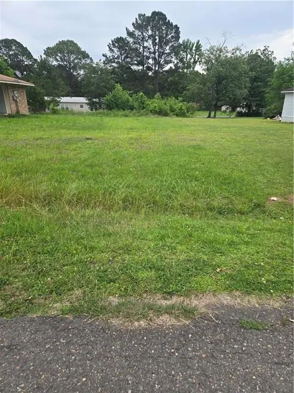 Cherie Loop, Natchitoches, LA 71457