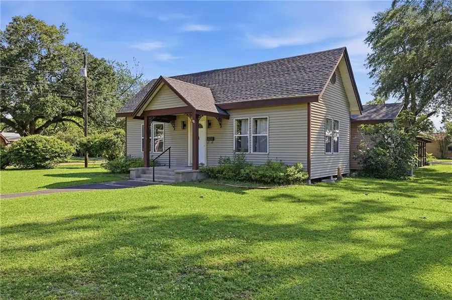 204 S Second Street, Ponchatoula, LA 70454 - #2