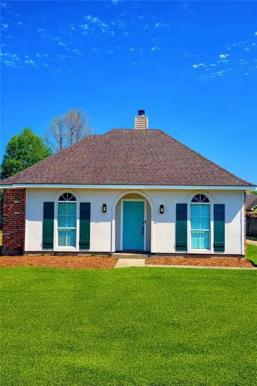 17361 Lake Iris Avenue, Baton Rouge, LA 70817 - #1