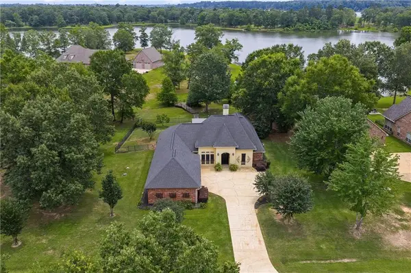 125 Fox Run Drive, Natchitoches, LA 71457