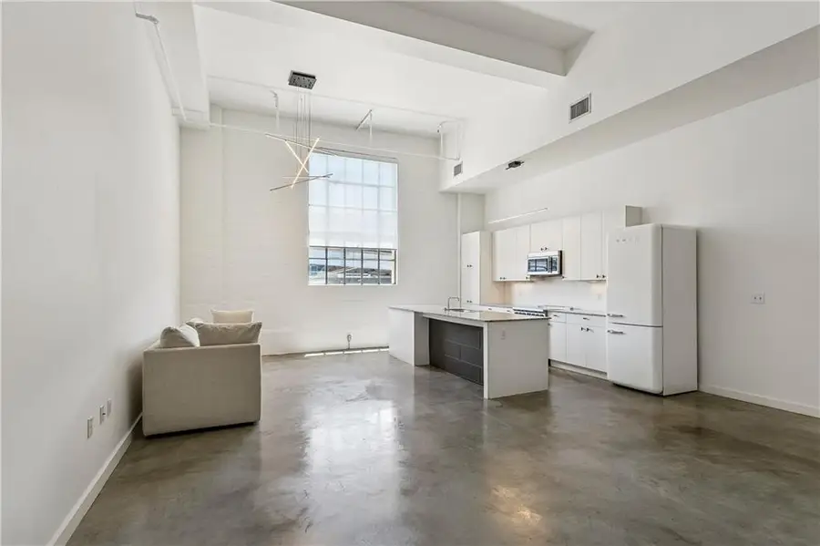 610 John Churchill Chase Street #L19, New Orleans, LA 70130 - #2