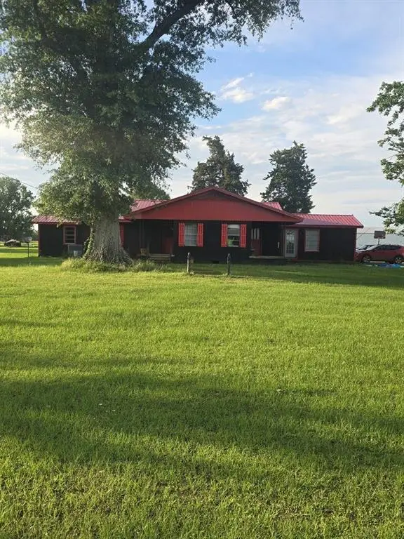 705 Edgar Olive Road, Marthaville, LA 71450