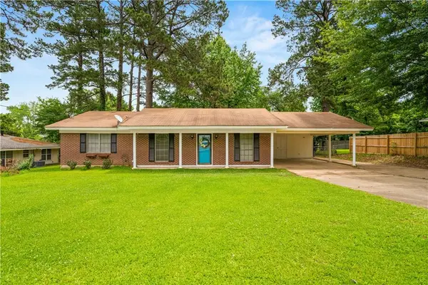 1271 N Second Street, Jena, LA 71342