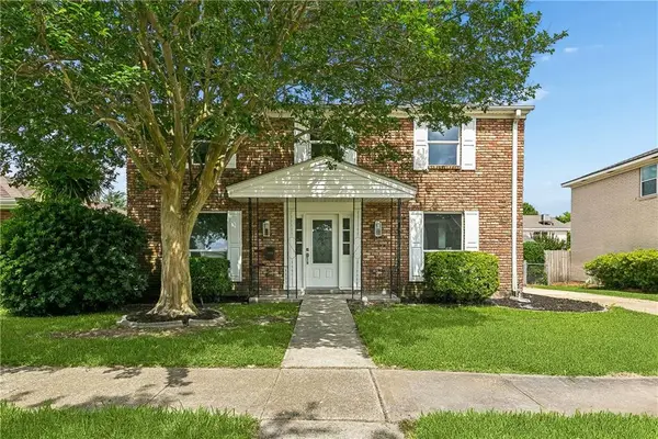 33 Antigua Drive, Kenner, LA 70065